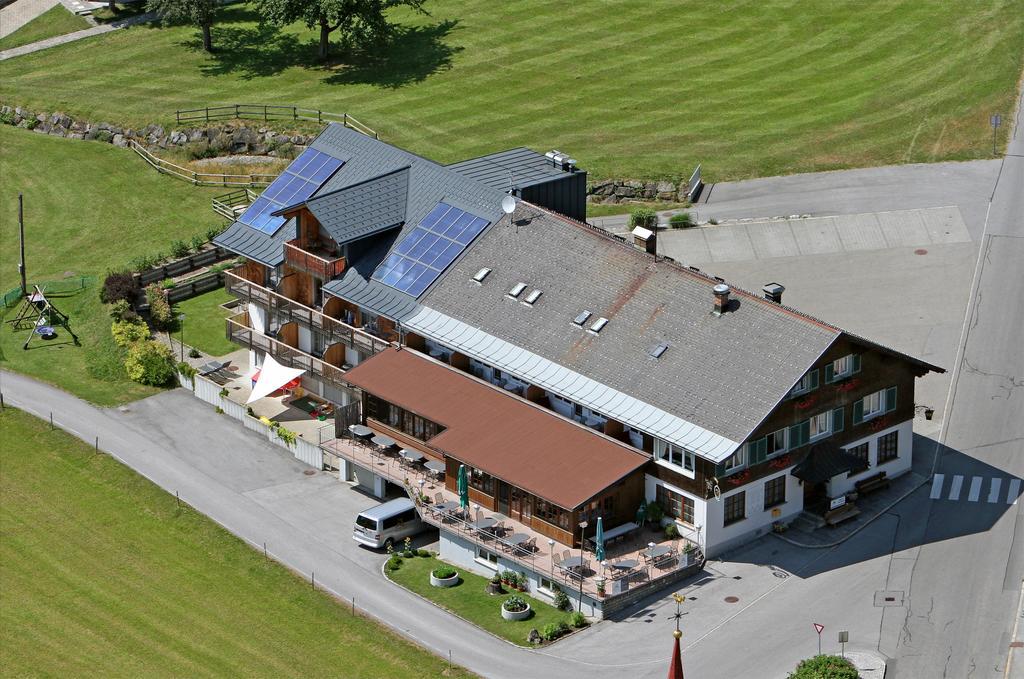Gasthof Hirschen Sibratsgfäll Exteriör bild